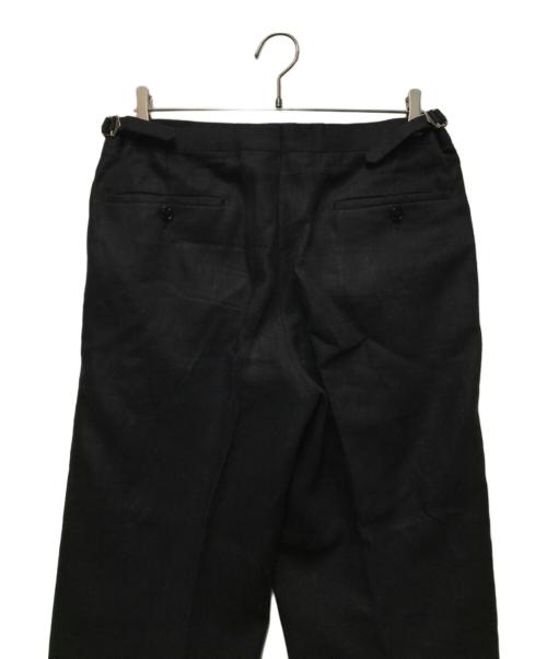BEAMS F（ビームスエフ）BEAMS F (ビームスエフ) BERNARD ZINS (ベルナール ザンス) 別注 リネン2タック サイドアジャスタースラックス　60200/099 ブラック サイズ:42の古着・服飾アイテム