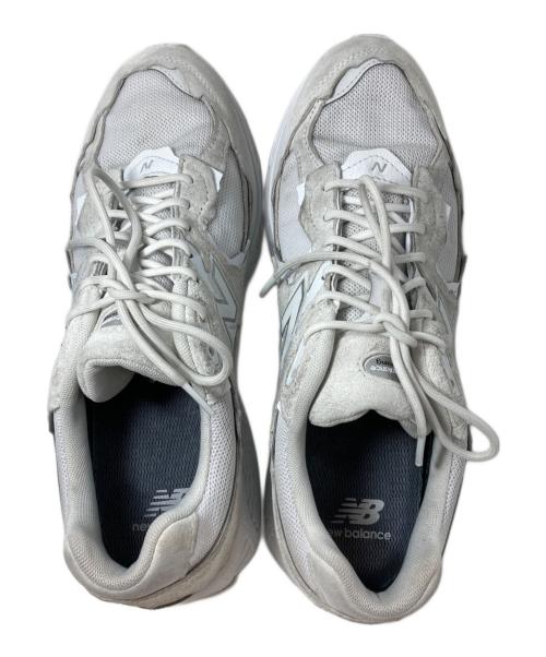 NEW BALANCE（ニューバランス）NEW BALANCE (ニューバランス) 2002R GTX ホワイト サイズ:28の古着・服飾アイテム