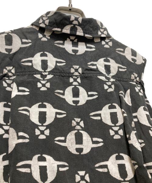 Vivienne Westwood RED LABEL（ヴィヴィアンウエストウッドレッドレーベル）Vivienne Westwood RED LABEL (ヴィヴィアンウエストウッドレッドレーベル) リヨセルMUD ORBプリントシャツ グレー サイズ:00の古着・服飾アイテム