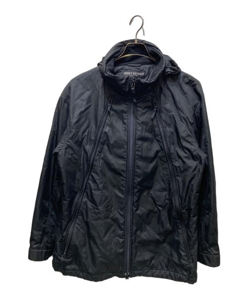 ISSEY MIYAKE（イッセイミヤケ）ISSEY MIYAKE (イッセイミヤケ) 八の字パラシュートジャケット　 Thinsulate ブラック サイズ:3の古着・服飾アイテム