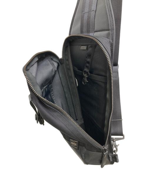 PORTER（ポーター）PORTER (ポーター) HEAT SLING SHOULDER BAG（ヒートスリングショルダーバッグ）703-08000 ブラックの古着・服飾アイテム