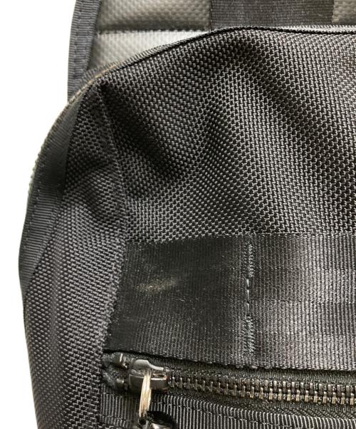 PORTER（ポーター）PORTER (ポーター) HEAT SLING SHOULDER BAG（ヒートスリングショルダーバッグ）703-08000 ブラックの古着・服飾アイテム
