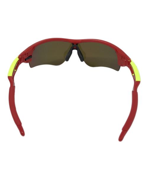 OAKLEY（オークリー）OAKLEY (オークリー) RadarLockサングラス レッドの古着・服飾アイテム