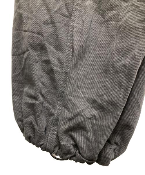 AAKAM（アーカム）AAKAM (アーカム) 98 Knee Pin-Tuck Contrast Cargo Pants（ニーピンタック コントラストカーゴパンツ）/ 韓国ブランド ブラック サイズ:1の古着・服飾アイテム