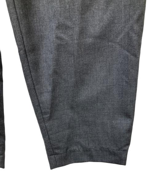 ATON（エイトン）ATON (エイトン) Wool Tropical Easy Pant （ウールトロピカルイージーパンツ） グレー サイズ:4の古着・服飾アイテム