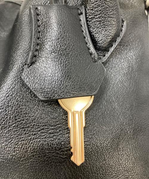 CHARLES & KEITH（チャールズアンドキース）CHARLES & KEITH (チャールズアンドキース) デルフィナ チェーントートバッグ ブラックの古着・服飾アイテム