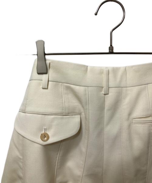 COMME des GARCONS HOMME PLUS（コムデギャルソンオムプリュス）COMME des GARCONS HOMME PLUS (コムデギャルソンオムプリュス) 26SS フレアショーツ PQ-P019 /AD2025 ベージュ サイズ:Sの古着・服飾アイテム
