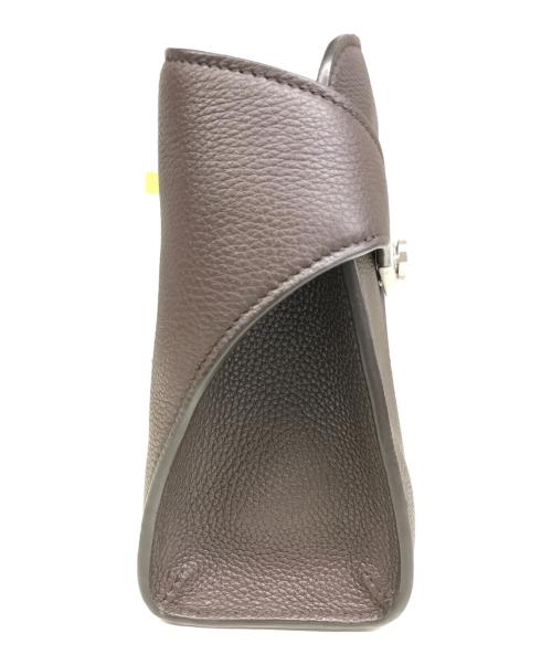 Ferragamo（フェラガモ）Ferragamo (フェラガモ) HUG MESSENGER BAG（ハグ メッセンジャーバッグ）LD-241790 / ガンチーニ ショルダーバッグ ブラウンの古着・服飾アイテム