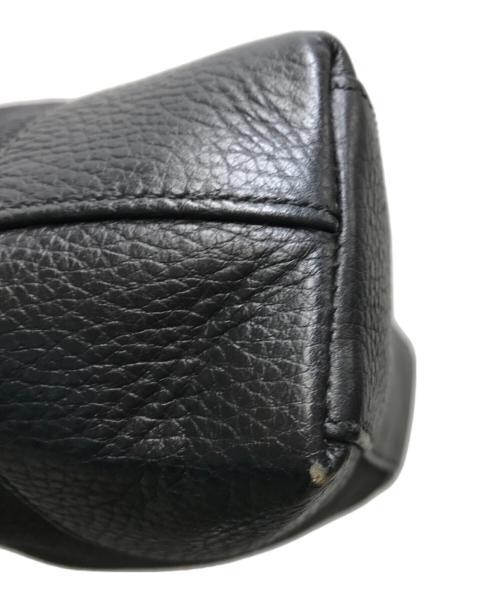 GUCCI（グッチ）GUCCI (グッチ) ワンショルダーバッグ ブラックの古着・服飾アイテム