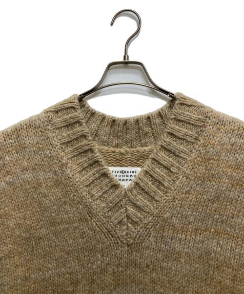 Maison Margiela（メゾンマルジェラ）Maison Margiela (メゾンマルジェラ) DYE KNIT VEST (ダイニットベスト）S51TH0081 ベージュ サイズ:Mの古着・服飾アイテム