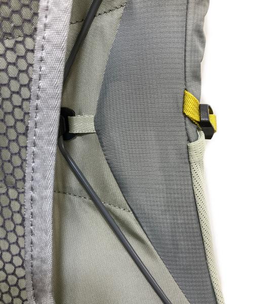 SALOMON（サロモン）SALOMON (サロモン) AEROTREK 30/エアロトレック30 グレーの古着・服飾アイテム
