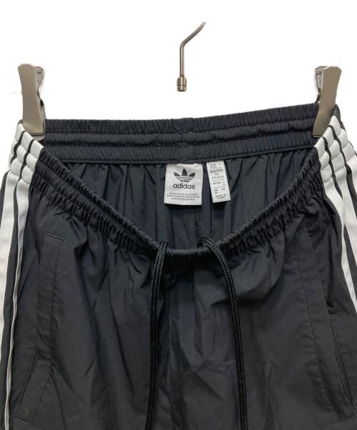 adidas（アディダス）adidas (アディダス) OVERSIZED ZIP OFF TRACKPANT BLACK ブラック サイズ:XSの古着・服飾アイテム