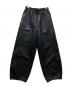 Adam et Rope（アダム エ ロペ）の古着「シンセティックレザートラックパンツ 25AW」｜ブラック