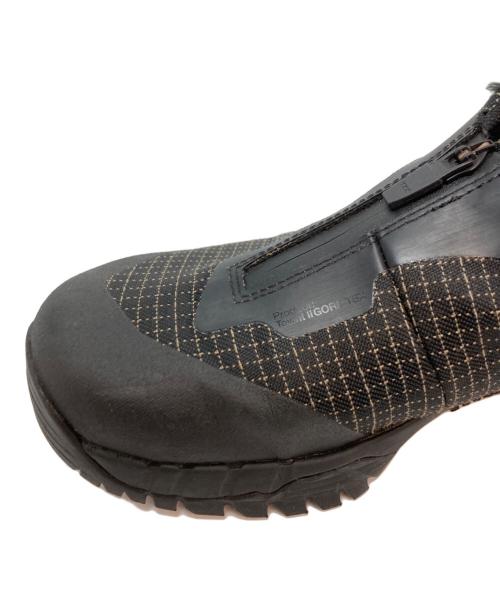 THE NORTH FACE（ザ ノース フェイス）THE NORTH FACE (ザ ノース フェイス) ゴアテックスローカットスニーカー 2502-2444523 ブラック サイズ:26の古着・服飾アイテム