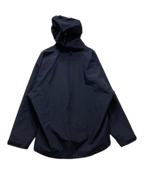 AKAD（エーケーエーディー）AKAD (エーケーエーディー) SIGNATURE TECH RAIN SHELL PARKA（シグネチャー テックレインシェルパーカー） / ナイロンジャケット AKAD001 ネイビー サイズ:Mの古着・服飾アイテム
