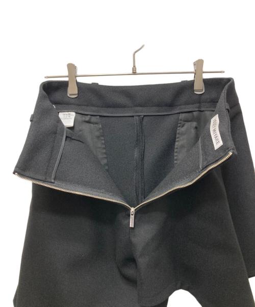 ISSEY MIYAKE（イッセイミヤケ）ISSEY MIYAKE (イッセイミヤケ) CALLIGRAPH アシンメトリーデザインパンツ　 26AW  ブラック サイズ:2の古着・服飾アイテム