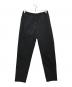 HYKE（ハイク）の古着「TASLAN TWILL TAPERED PANTS（タスランツイルテーパードパンツ） 242-13292」｜ブラック