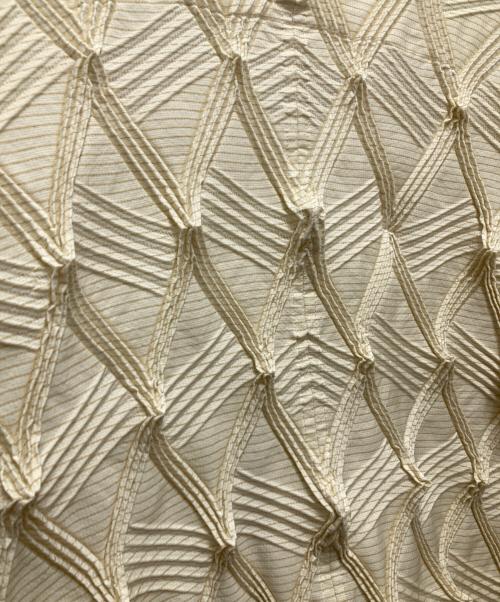 A-POC ABLE ISSEY MIYAKE（エイポック エイブル イッセイ ミヤケ）A-POC ABLE ISSEY MIYAKE (エイポック エイブル イッセイ ミヤケ) TYPE-O 023カーディガン ホワイト サイズ:3の古着・服飾アイテム