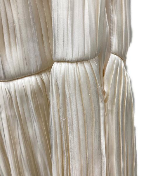 Estella.K（エステラケー）Estella.K (エステラケー) Viella Dress シャインプリーツギャザリングドレス 126151453 ベージュ サイズ:FREEの古着・服飾アイテム