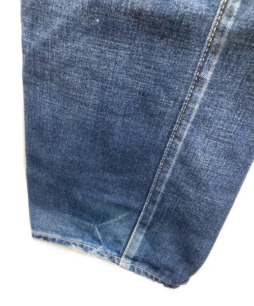 LEVI'S VINTAGE CLOTHING（リーバイス ビンテージ クロージング）LEVI'S VINTAGE CLOTHING (リーバイス ビンテージ クロージング) 501XXデニムパンツ 日本製 BIGE 赤耳 1947年モデル インディゴ サイズ:32の古着・服飾アイテム