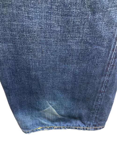 LEVI'S VINTAGE CLOTHING（リーバイス ビンテージ クロージング）LEVI'S VINTAGE CLOTHING (リーバイス ビンテージ クロージング) 501XXデニムパンツ 日本製 BIGE 赤耳 1947年モデル インディゴ サイズ:32の古着・服飾アイテム
