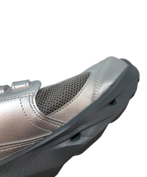 NEW BALANCE（ニューバランス）NEW BALANCE (ニューバランス) メリージェーンスニーカー シルバー サイズ:US6の古着・服飾アイテム