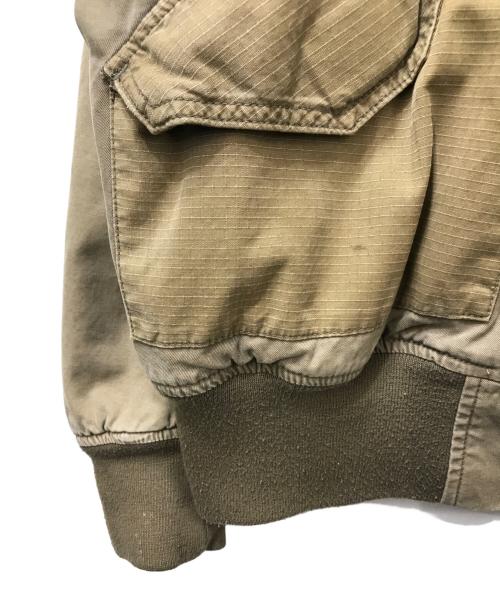 stussy（ステューシー）stussy (ステューシー) 00's CWU-45/P フライトジャケット ミリタリージャケット ベージュ サイズ:Mの古着・服飾アイテム