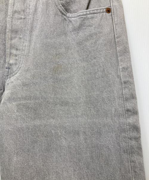 LEVI'S（リーバイス）LEVI'S (リーバイス) 80's 501先染めグレーデニムパンツ　ボタン裏532 USA製 グレー サイズ:W30　L32の古着・服飾アイテム