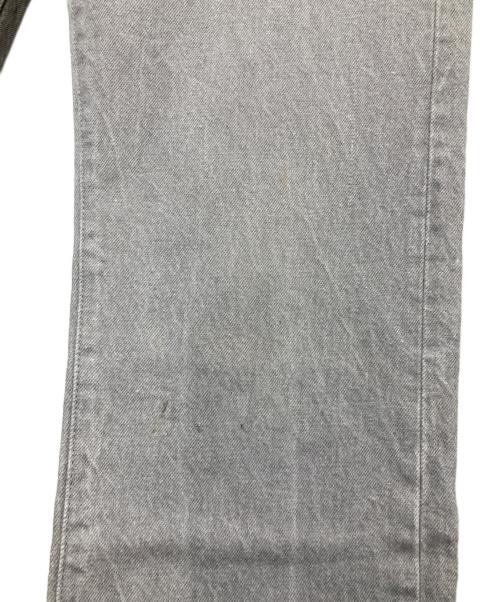 LEVI'S（リーバイス）LEVI'S (リーバイス) 80's 501先染めグレーデニムパンツ　ボタン裏532 USA製 グレー サイズ:W30　L32の古着・服飾アイテム