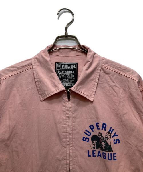 Hysteric Glamour（ヒステリックグラマー）Hysteric Glamour (ヒステリックグラマー) SUPER HYS LEAGUE ジップアップブルゾン ピンク サイズ:XLの古着・服飾アイテム