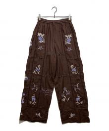 TODAYFUL（トゥデイフル）の古着「Embroidery Patchwork Trousers（エンブロイダリーパッチワークトラウザーズ）12610719」｜ブラウン