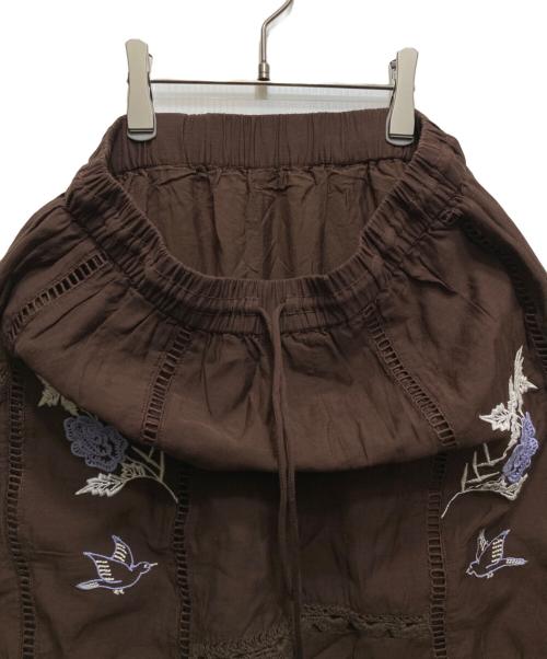 TODAYFUL（トゥデイフル）TODAYFUL (トゥデイフル) Embroidery Patchwork Trousers（エンブロイダリーパッチワークトラウザーズ）12610719 ブラウン サイズ:38の古着・服飾アイテム
