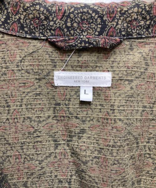Engineered Garments（エンジニアド ガーメンツ）Engineered Garments (エンジニアド ガーメンツ) Loiter  Jacket / 総柄ｼﾞｬｹｯﾄ ブラウン サイズ:Lの古着・服飾アイテム