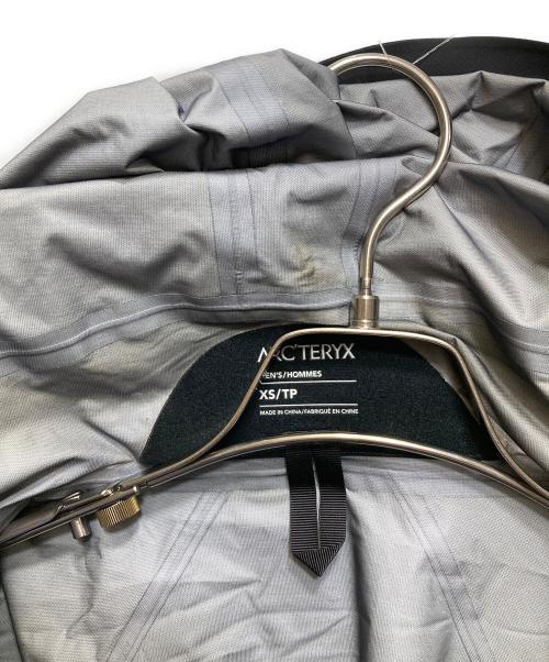 ARC'TERYX（アークテリクス）ARC'TERYX (アークテリクス) NORVAN LT HOODY（ノーヴァンライトフーディ）　25915 ブラック サイズ:XSの古着・服飾アイテム