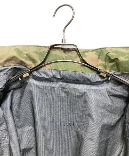 US ARMY（ユーエスアーミー）US ARMY (ユーエスアーミー) GENⅢ LAYER6 GORE-TEX JACKET / 8415-01-641-0785 / SPE1C-19-D-1136 カーキ サイズ:XSの古着・服飾アイテム
