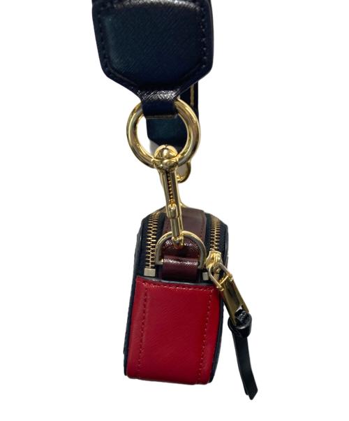 MARC JACOBS（マークジェイコブス）MARC JACOBS (マークジェイコブス) ザスナップショットショルダーバッグ ブラックの古着・服飾アイテム