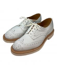 Tricker's（トリッカーズ）の古着「BOURTON / ウイングチップレザーシューズ」｜ホワイト