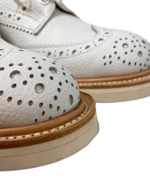 Tricker's（トリッカーズ）Tricker's (トリッカーズ) BOURTON / ウイングチップレザーシューズ ホワイト サイズ: UK 8 1/2の古着・服飾アイテム