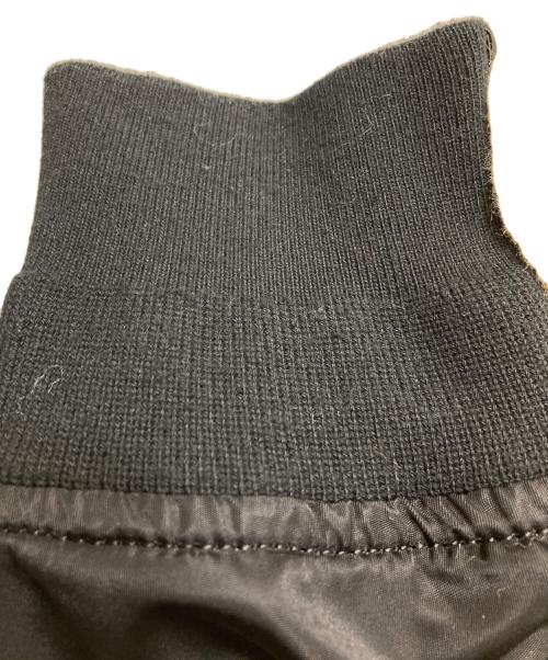 sacai（サカイ）sacai (サカイ) フォックス シェアリングボンバーブルゾン　 23AW ベージュ サイズ:1の古着・服飾アイテム