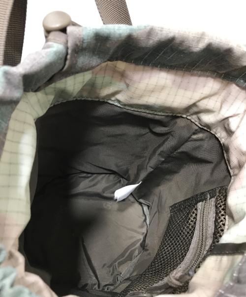 SUPREME（シュプリーム）Supreme (シュプリーム) Cinch Bag Woodland Camo カーキの古着・服飾アイテム