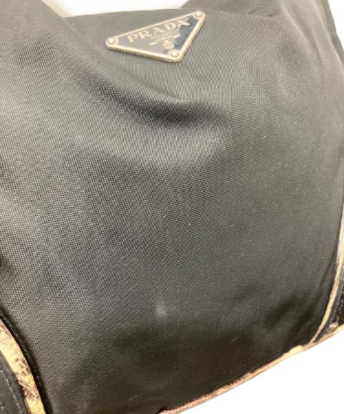 PRADA（プラダ）PRADA (プラダ) ナイロンショルダーバッグ ブラックの古着・服飾アイテム