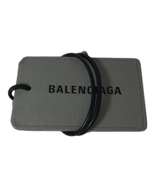 BALENCIAGA（バレンシアガ）BALENCIAGA (バレンシアガ) tag charm　(タグチャーム)　凹凸ホック付き　イタリア製　 グレーの古着・服飾アイテム
