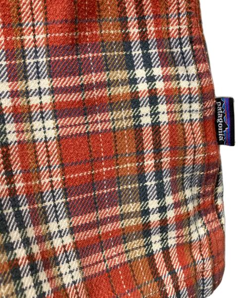 Patagonia（パタゴニア）Patagonia (パタゴニア) fjord flannel shirts(フィヨルドフランネルシャツ)　 レッド サイズ:XLの古着・服飾アイテム