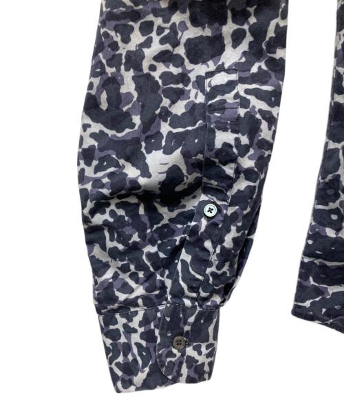 LOUIS VUITTON（ルイ ヴィトン）LOUIS VUITTON (ルイ ヴィトン) カモフラージュ柄シャツ　RM111 MSSH60BJI　 グレー サイズ:XSの古着・服飾アイテム