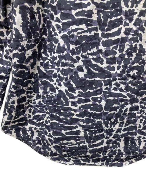 LOUIS VUITTON（ルイ ヴィトン）LOUIS VUITTON (ルイ ヴィトン) カモフラージュ柄シャツ　RM111 MSSH60BJI　 グレー サイズ:XSの古着・服飾アイテム