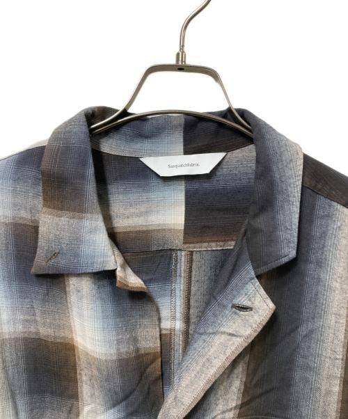SASQUATCHfabrix.（サスクワッチファブリックス）SASQUATCHfabrix. (サスクワッチファブリックス) ASYMMETRY COLLAR SHIRT(アシンメトリーカラーシャツ)　25SS　 ブラウン サイズ:Lの古着・服飾アイテム