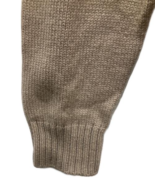 FENDI（フェンディ）FENDI (フェンディ) カーリグラフィ カシミアロゴニット　19AW　カシミヤ　100％ ブラウン サイズ:50の古着・服飾アイテム