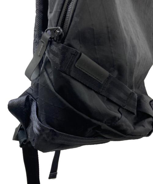 ABLE CARRY（エイブルキャリー）Able Carry (エイブルキャリー) Daily Backpack 20L X-pac VX21(デイリーバックパック20L)　 ブラックの古着・服飾アイテム