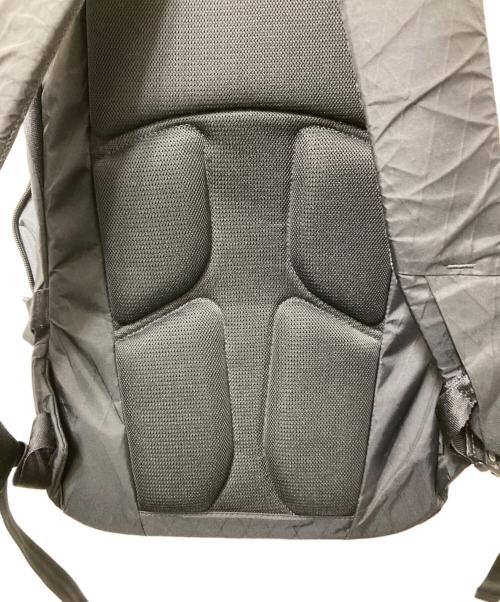 ABLE CARRY（エイブルキャリー）Able Carry (エイブルキャリー) Daily Backpack 20L X-pac VX21(デイリーバックパック20L)　 ブラックの古着・服飾アイテム