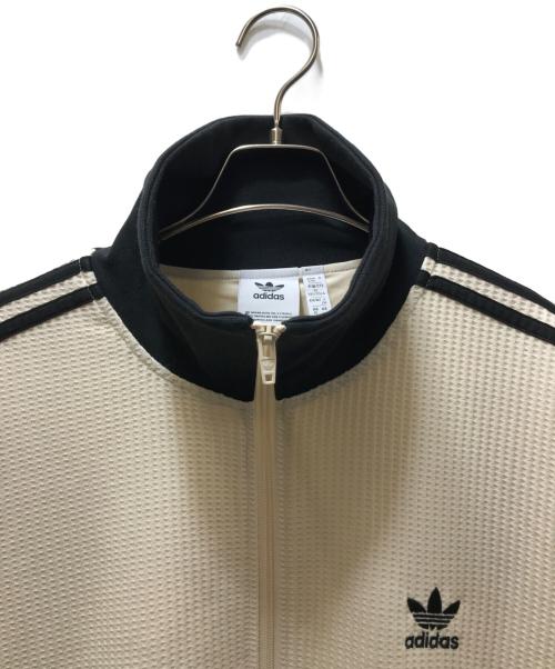 adidas（アディダス）adidas (アディダス) アディカラー ベッケンバウアー ワッフルトラックトップ アイボリー サイズ:XLの古着・服飾アイテム